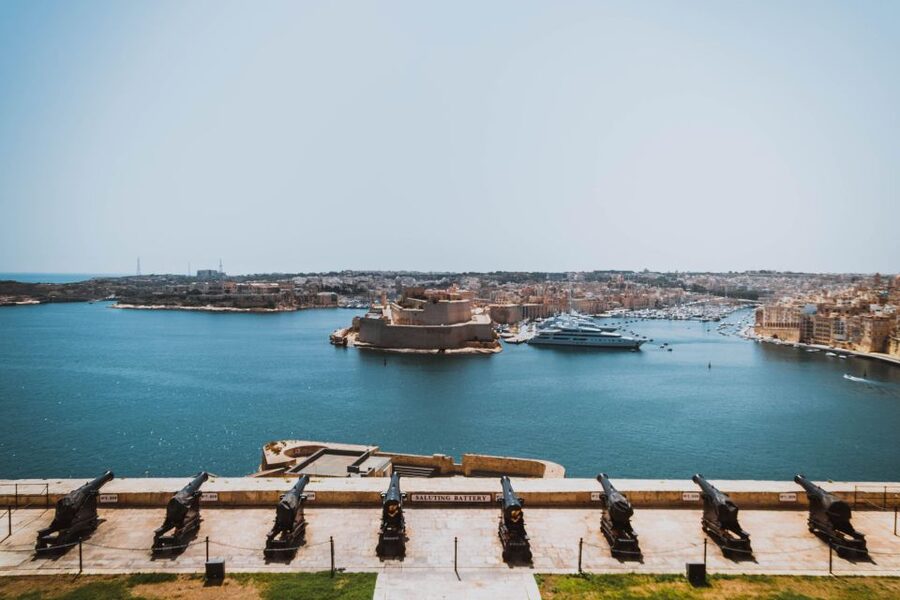 3 cities: Private Insider Walking Tour with Licensed Guide - Key points to know before booking