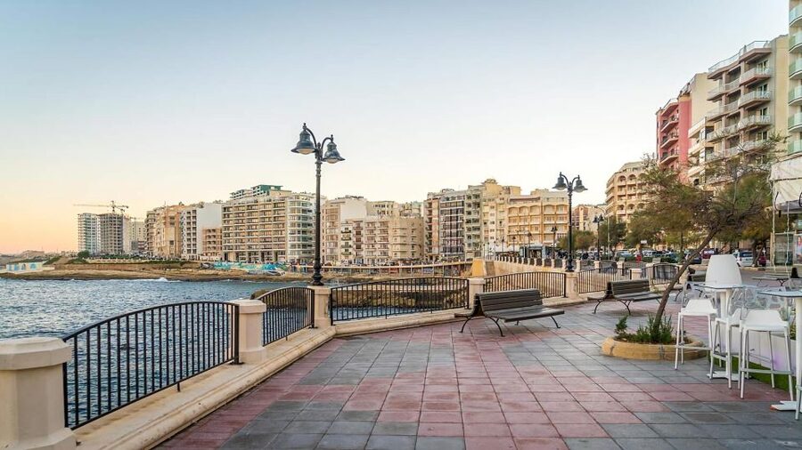 Afternoon Harbours Cruise with Guide and Roundtrip Transfers - Marsamxett Harbor and the western view of Valletta