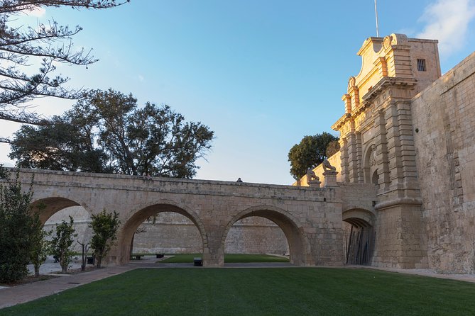 Best of Mdina and Rabat Walking Tour - Pjazza Mesquita and the Game of Thrones connection
