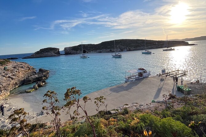 Blue Lagoon Ferry and Caves Tour - Key points at a glance