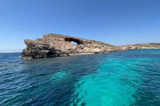 Blue Lagoon Ferry and Caves Tour - Crystal Lagoon Bay adds a second scenic stop