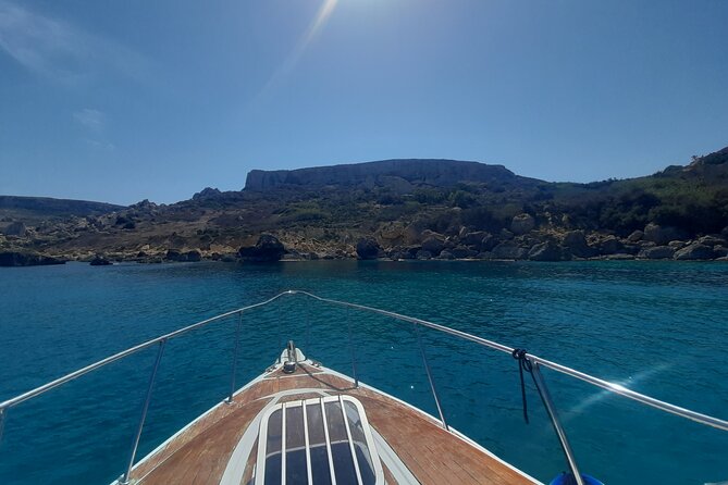 Boat Charters Blue lagoon, Crystal Lagoon, Comino, Malta 4hr trip - Why a private boat makes Comino easier