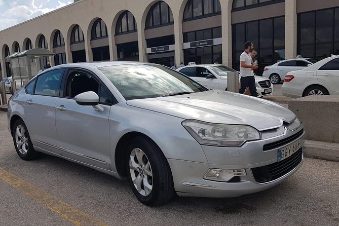 Cab from Valletta /St. Julians /Sliema / Gzira to Malta Airport - Vehicle size and luggage rules