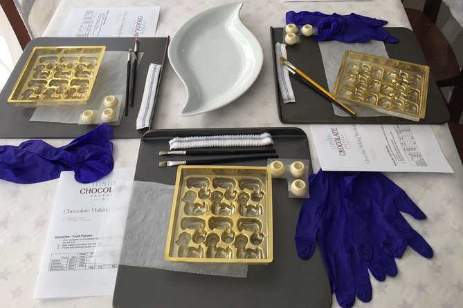 Chocolate Making Workshop - Making truffles from rolling to coating