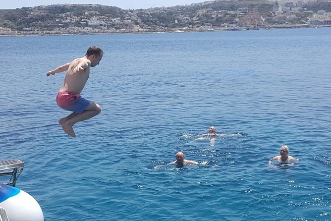 Comino, Blue Lagoon and Caves. Tour A - Crystal Lagoon and the South Channel