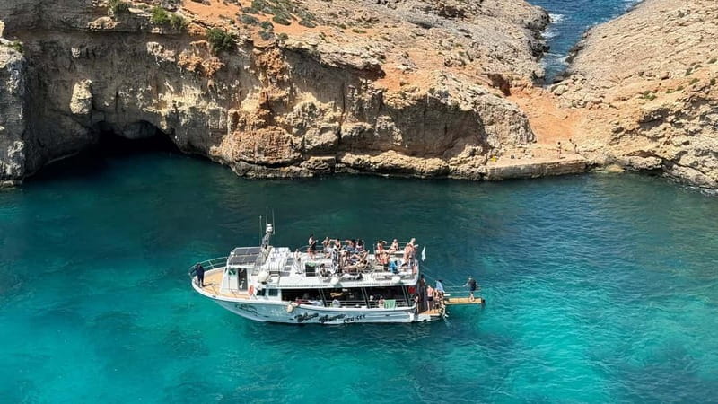 Comino Blue Lagoon & Crystal Lagoon - 3 Bay Cruise - Blue Lagoon: choose your own version of Comino