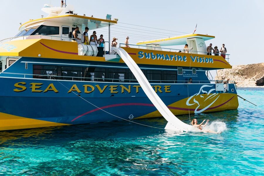 Comino: Blue Lagoon, Crystal Lagoon, and Seacaves Tour - Food, drinks, shade, and the practical side of six hours