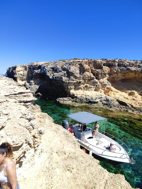 Comino Blue Lagoon: Private Boat Charter (2 Hours) - Comfort and safety on board