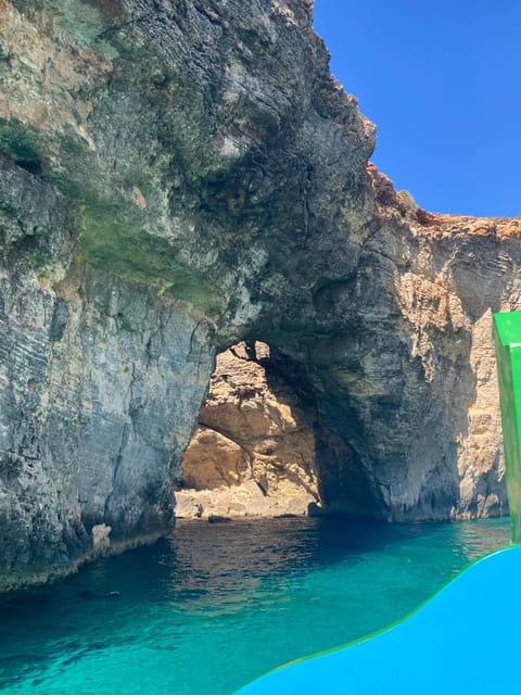 Comino: Private boat tour with Snorkeling activities & caves - Blue Lagoon: famous, beautiful, and busy