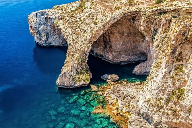 Deluxe Malta Tour for Cruise Passengers - Upper Barrakka Gardens and the Grand Harbour
