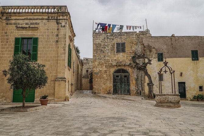 Discover the 3 Cities - Private Insider Walking Tour - Who will get the most from this private walk