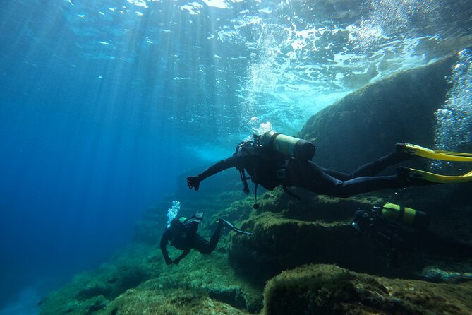 Diving experience in Malta - Starting at Ramla Bay Resort in Mellieħa