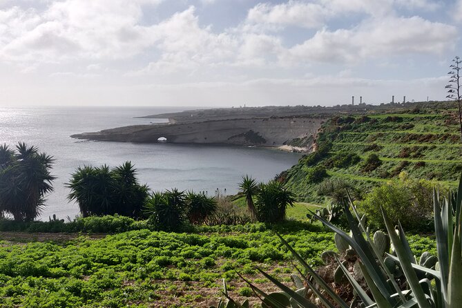 Exploring Marsaxlokk, Blue Grotto and Malta best sights! - Walking the Munxar Path near Marsaskala