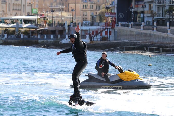 Flyboard Full Flight (30min) - How the flyboard works above Spinola Bay