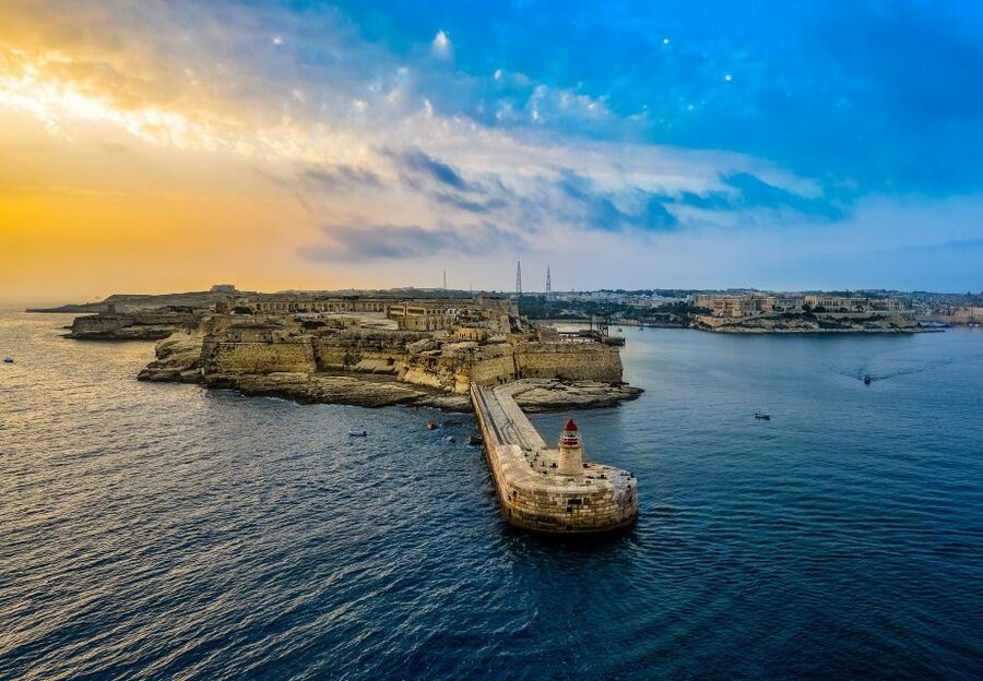 From Sliema: Valletta and the Three Cities Scenic Cruise - Commentary, language, and what you can hear
