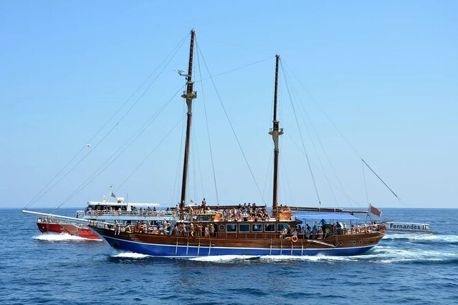 Full Day Fernandes Cruise with Lunch - Four hours around Comino’s Blue Lagoon