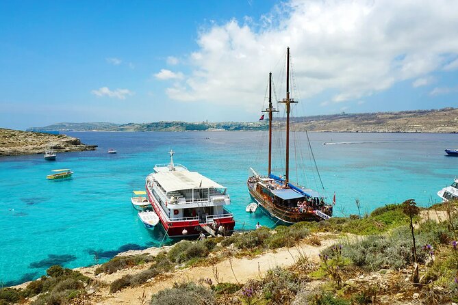 Full Day Fernandes Cruise with Lunch - Buffet lunch and drinks on the Fernandes