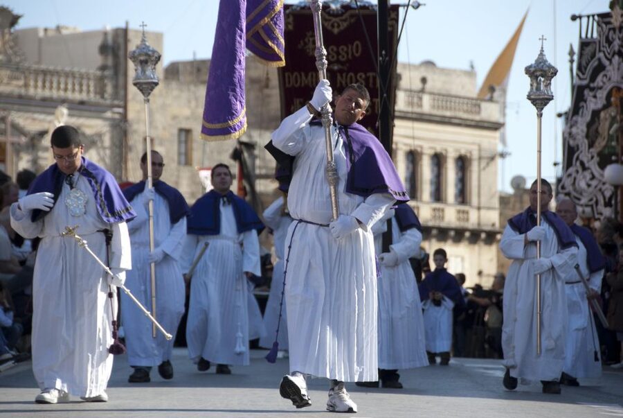 Good Friday Easter Procession with Commentary and Transport - Who will enjoy this four-hour experience