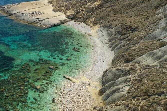 Gozo: 1 hour Kayak + Cave Tour + Blue Lagoon Drop off - Paddling the Hondoq coastline