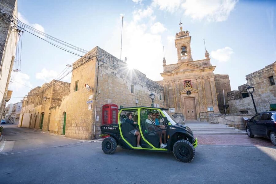 Gozo: All Inclusive 4x4 Chauffeured JEEP day safari - Key points at a glance