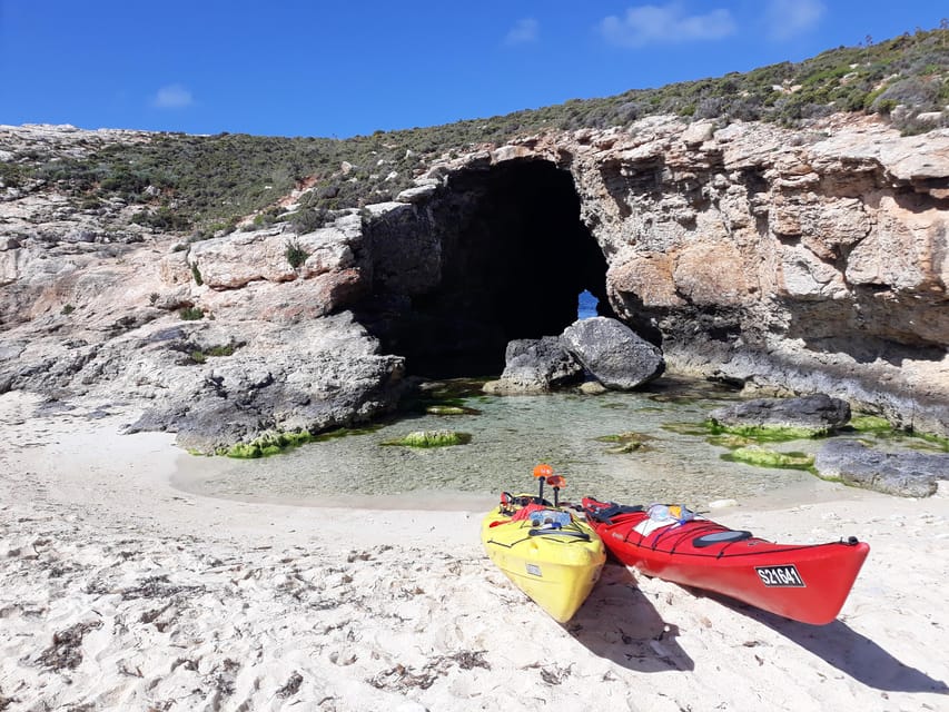 Gozo: Comino and Blue Lagoon Guided Kayaking Adventure - Guides who make beginners feel at ease