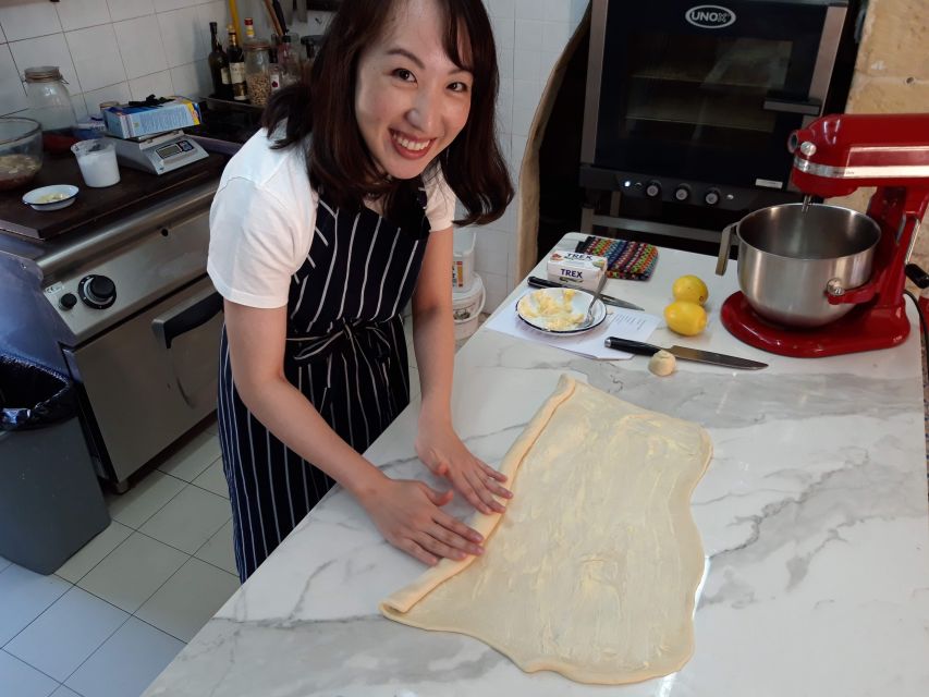 Gozo: Cooking Class and Market Visit - Making pastizzi and Gozitan ftira