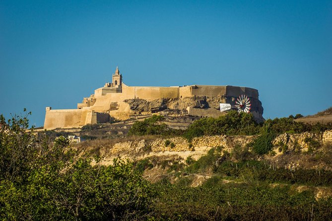 Gozo island guided day tour from Malta - Lunch: useful convenience, uneven execution