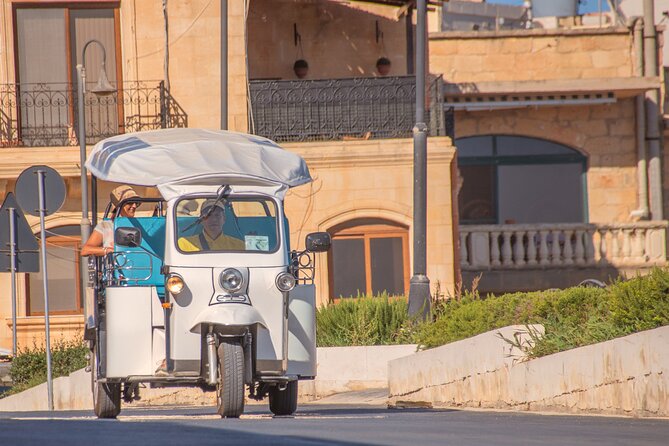 Gozo - Private Chauffeured Tuk Tuk or Jeep Tour - Choosing Between the Tuk-Tuk and UTV Jeep