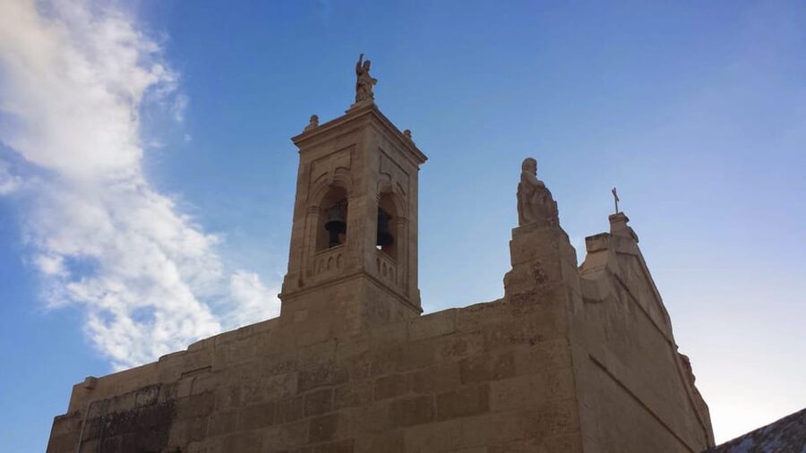 Gozo Victoria Walking Tour - Architecture, squares, and local stories