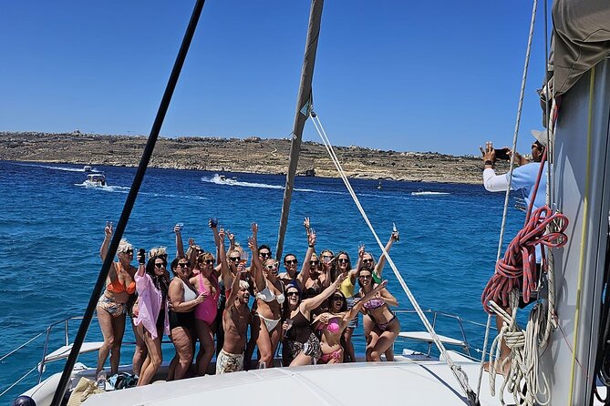 Half Day Scenic Catamaran Experience - Food, timing, and what to pack