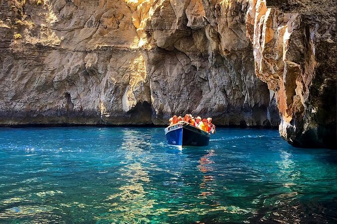 Half Day Tour in Marsaxlokk Village, Market, Blue Grotto & Qrendi - Qrendi village: A quieter finish