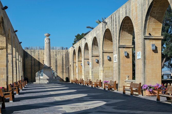 Highlights Self-Guided Scavenger Hunt and Tour in Valletta - The middle of the route, where the format works best