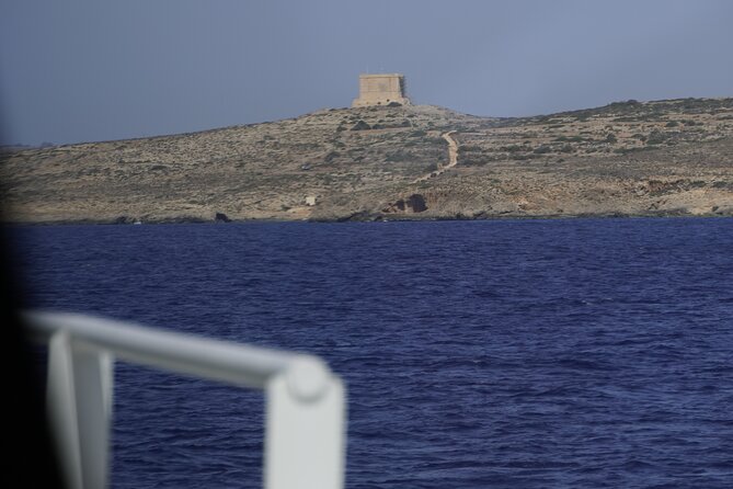 Highspeed Catamaran Crossing Between Malta and Gozo - What the 45-minute crossing is like