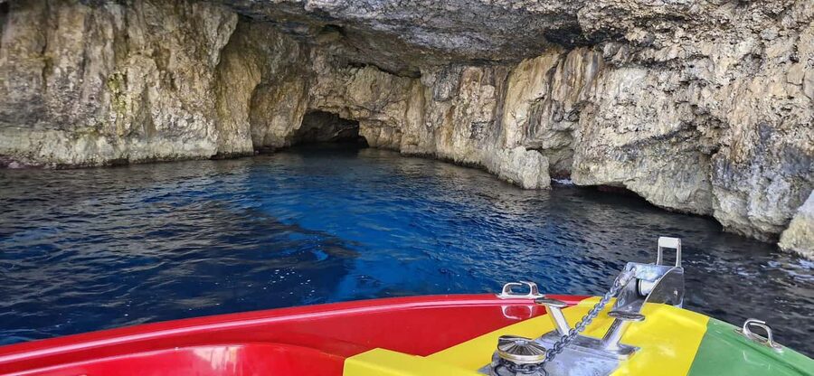 Malta: Blue Lagoon, Caves & around Comino Private Speedboat - Meeting at Cirkewwa and setting out