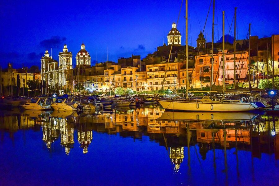 Malta By Night - Valletta, Birgu, Mdina & Mosta - Who should book this Malta night tour?