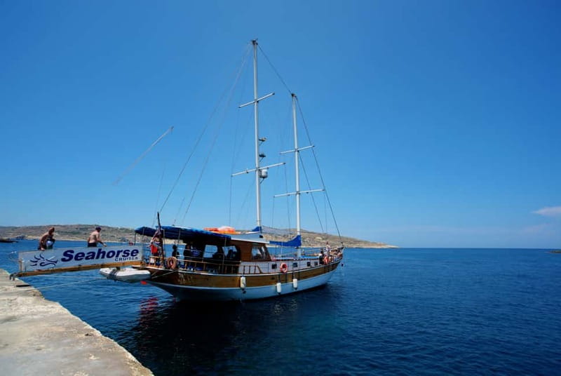 Malta: Gozo, Comino Island and Blue Lagoon Cruise - Santa Maria caves and the Elephants Head rock