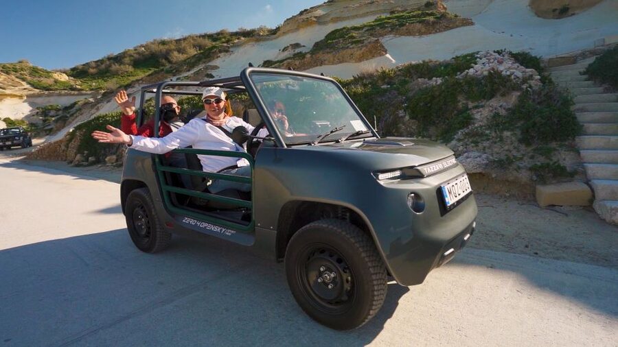 Malta: Gozo Private Chauffeured E-Jeep Tour with Ferry - Seeing the Citadel and Gozo’s old center