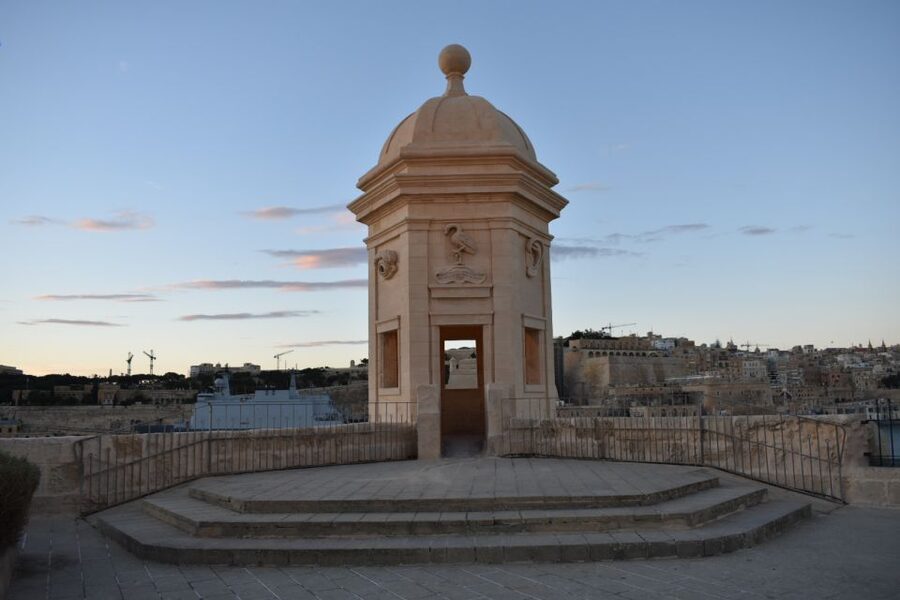 Malta Historical Tour: Valletta & The Three Cities - Fort St. Angelo and the story of the harbor