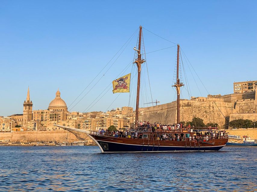 Malta: Lazy Pirate Boat Party with Drinks & Food - Who will enjoy the Lazy Pirate most?