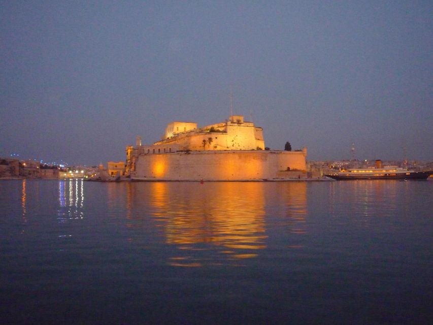 Malta: Panoramic Cruise around Malta's Harbours and Creeks - Marsamxett Harbour: forts, marinas, and working Malta