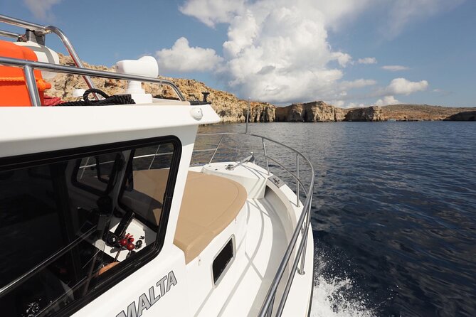 Malta: Private Boat Trip & Cruises Comino, Blue Lagoon, Gozo - Crystal Lagoon and the sea tunnels