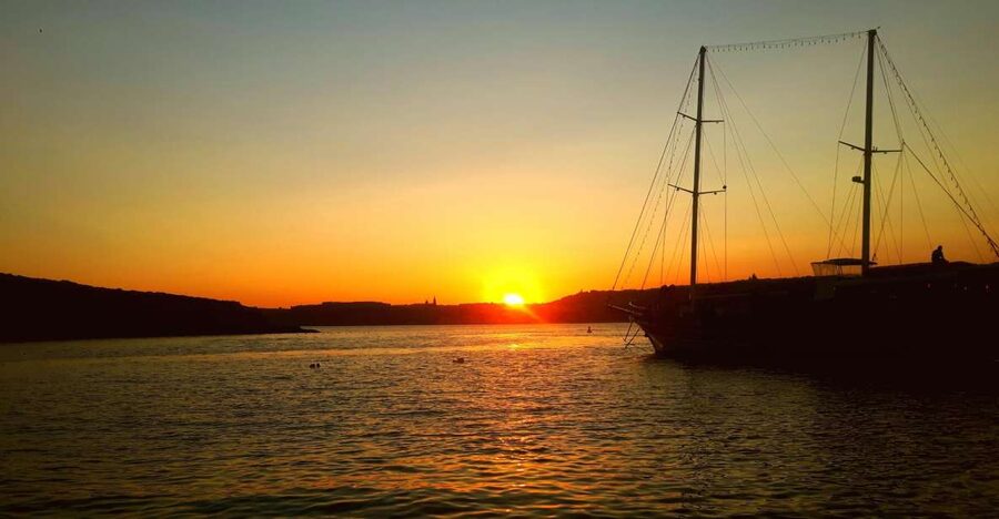 Malta: Private Sunset Boat Trip to Comino and Blue Lagoon - Key points to know before you book