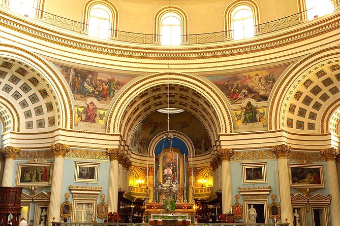 Malta Private tour: 5hr Mosta Dome, Mdina, Dingli Cliff's & Blue Grotto - At a glance