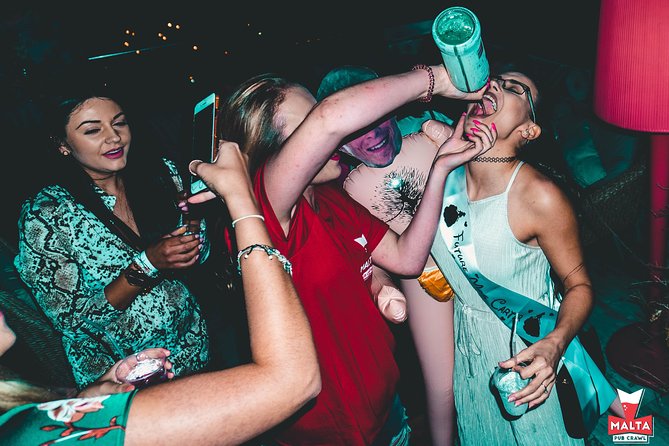 Malta: Pub Crawl Paceville and St Julian's with Drinks - Paceville clubs and the VIP finish