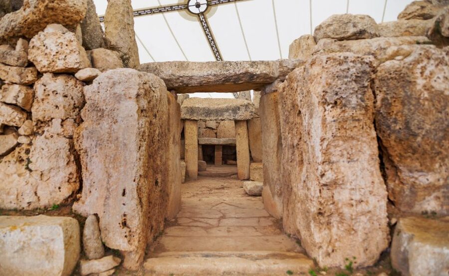 Malta Tour : Private Car- Mdina, Marsaxlokk, Blue Grotto - Mosta’s enormous dome and wartime story