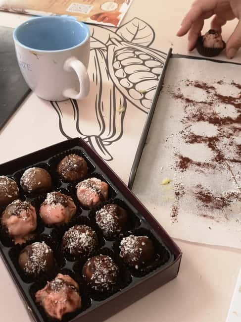 Malta: Truffle Making Master Class - Chocolate history before the hands-on work