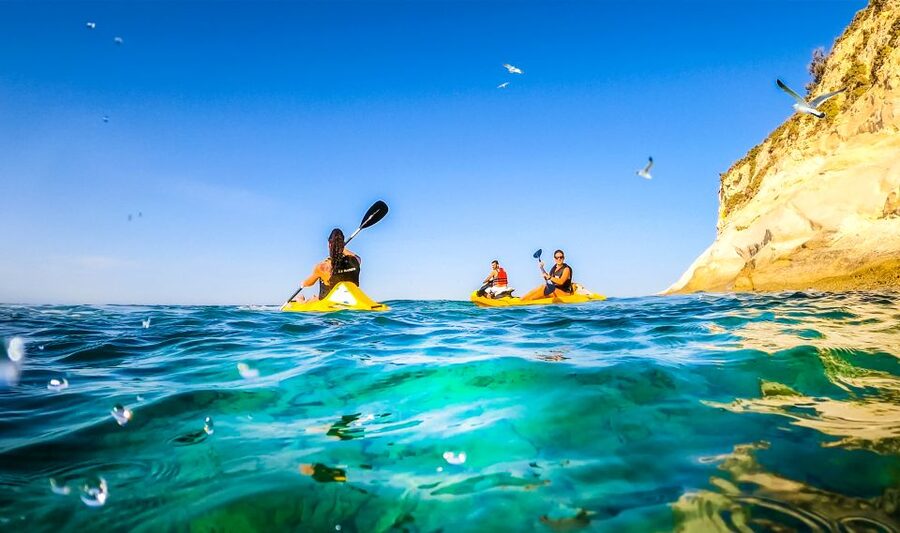 Malta: Ultimate Kayak Adventure - Weather, clothing, and safety choices