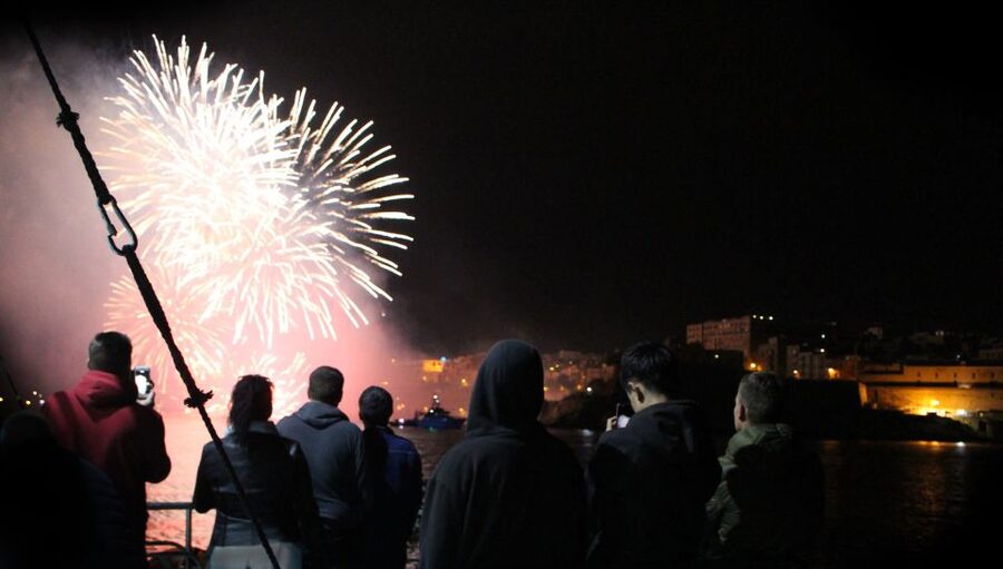 Malta: Valletta, Sliema, Bugibba Fireworks Festival Cruise - The fireworks show and floating stage