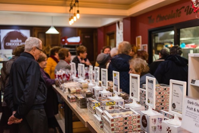 Maltese Wine & Chocolate Pairing - Buying gifts after the tasting