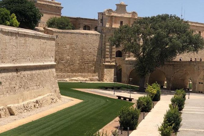 Mdina and Rabat Walking Tour inc. Catacombs and St. Paul's Grotto - Why Mdina and Rabat work well together